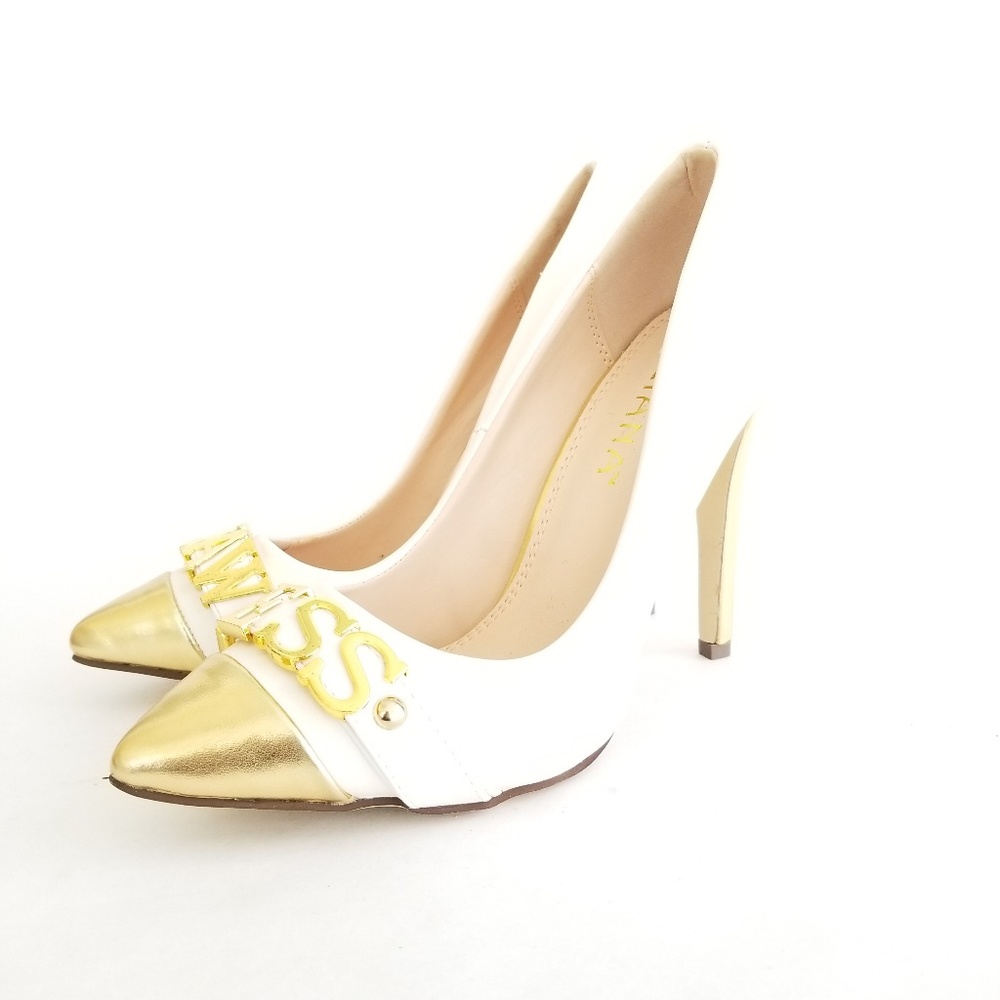 Flawless High Heel Pumps - Picture 3 of 3